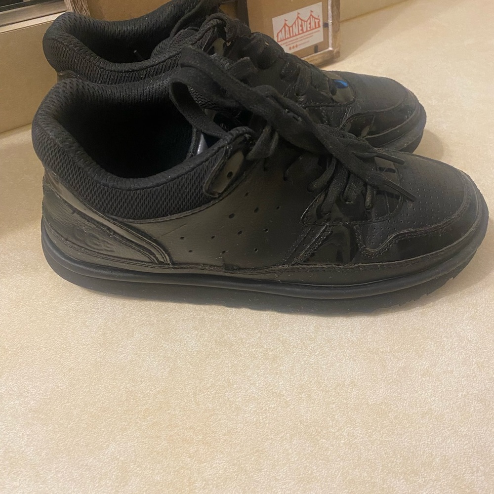 Ugg Highlander Sneakers